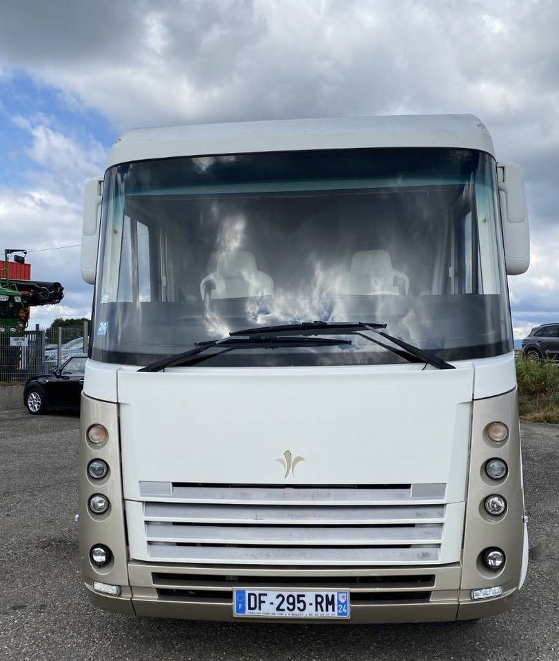 Iveco Niesmann+Bischoff FLAIR 800i CEBW - Camping-car intégral: photos 2 Iveco Niesmann+Bischoff FLAIR 800i CEBW - Camping-car intégral: photos 2