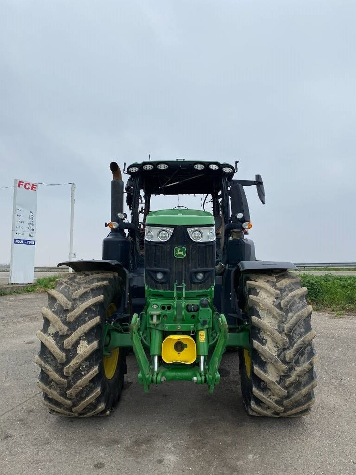 John Deere 6250 R / AutoPower endommagé - Tracteur agricole: photos 2 John Deere 6250 R / AutoPower endommagé - Tracteur agricole: photos 2