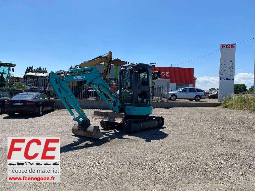 Kobelco SK28SR-6E 1er Main Origine Française endommagée - Mini pelle: photos 1 Kobelco SK28SR-6E 1er Main Origine Française endommagée - Mini pelle: photos 1