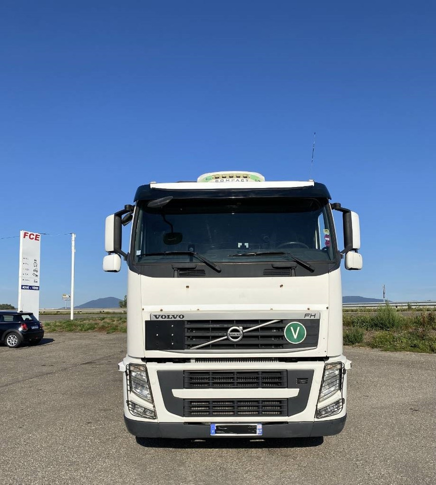 Volvo FH 540 Retarder / HIAB 1055E A réparer - Tracteur routier: photos 4 Volvo FH 540 Retarder / HIAB 1055E A réparer - Tracteur routier: photos 4