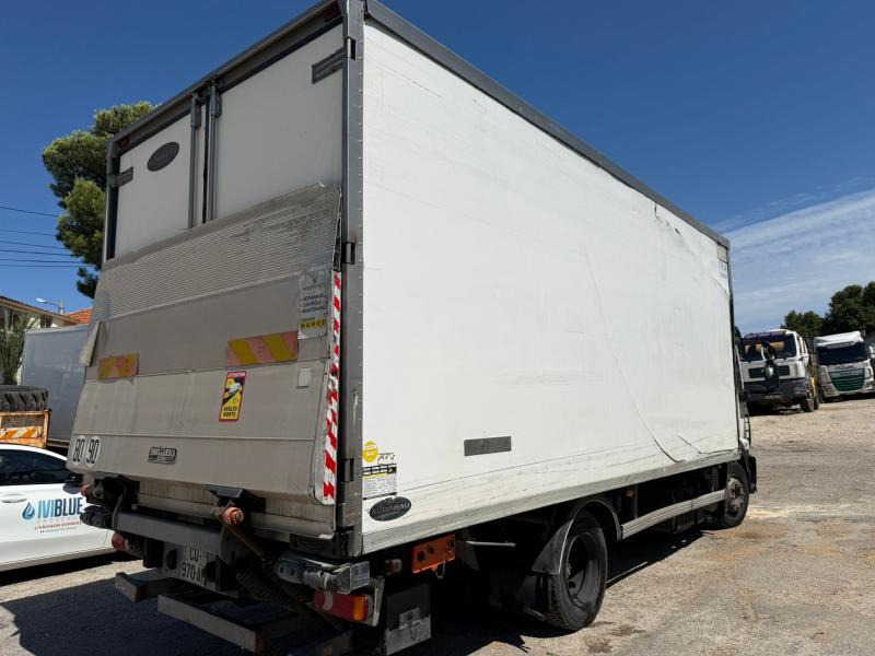 Iveco 120E22 EEV - Camion frigorifique: photos 4 Iveco 120E22 EEV - Camion frigorifique: photos 4