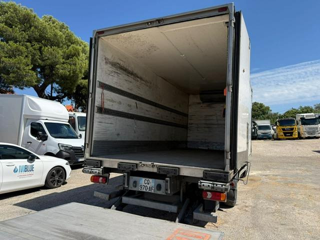 Iveco 120E22 EEV - Camion frigorifique: photos 3 Iveco 120E22 EEV - Camion frigorifique: photos 3
