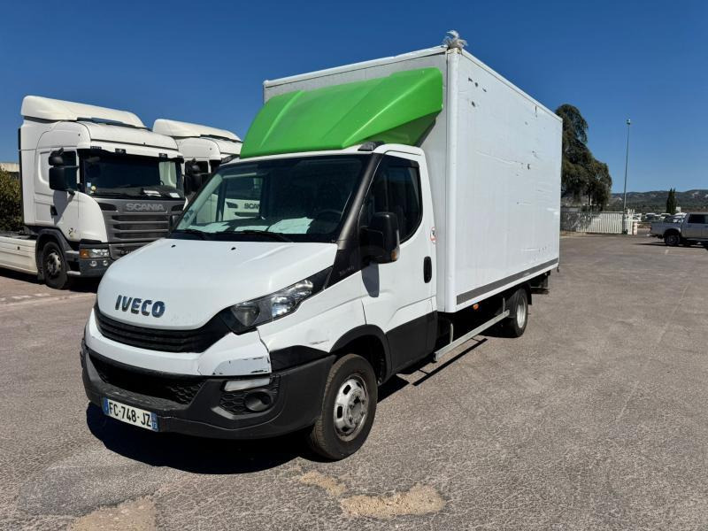 Iveco Daily 35C14 - Fourgon: photos 1 Iveco Daily 35C14 - Fourgon: photos 1