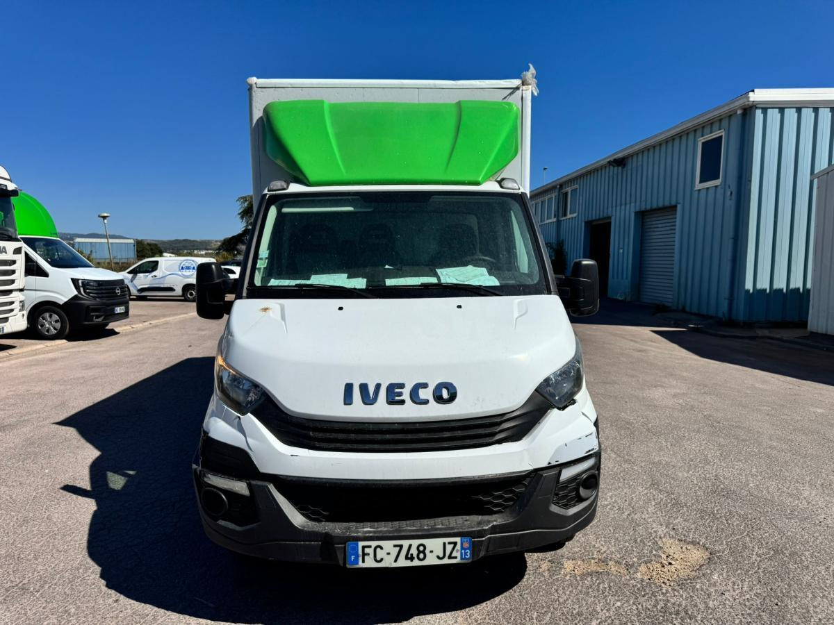Iveco Daily 35C14 - Fourgon: photos 2 Iveco Daily 35C14 - Fourgon: photos 2