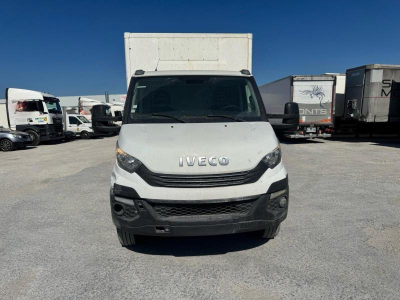 Iveco Daily 65-180 - Fourgon: photos 2 Iveco Daily 65-180 - Fourgon: photos 2