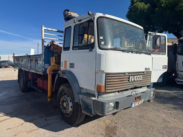 Iveco UNIC 175-24 BENNE GRUE - Camion benne, Camion grue: photos 3 Iveco UNIC 175-24 BENNE GRUE - Camion benne, Camion grue: photos 3