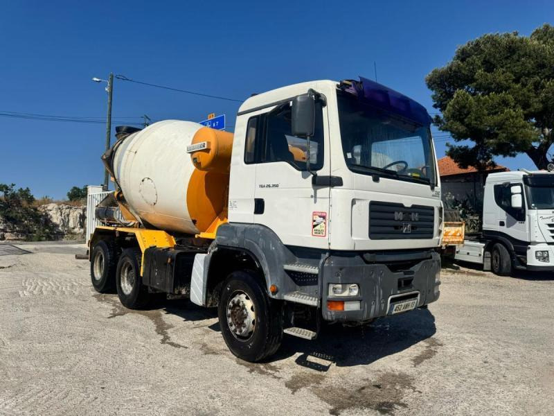 MAN TGA 26.350 - Camion malaxeur: photos 1 MAN TGA 26.350 - Camion malaxeur: photos 1