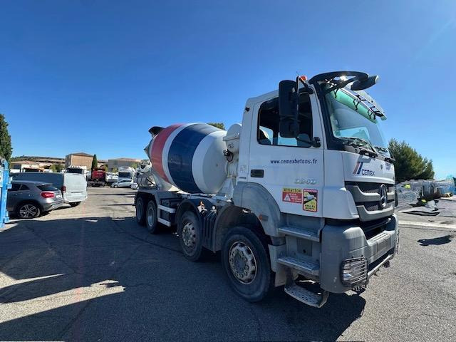 Mercedes AXOR 3240 - Camion malaxeur: photos 2 Mercedes AXOR 3240 - Camion malaxeur: photos 2