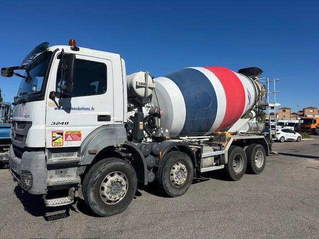Mercedes AXOR 3240 - Camion malaxeur: photos 1 Mercedes AXOR 3240 - Camion malaxeur: photos 1