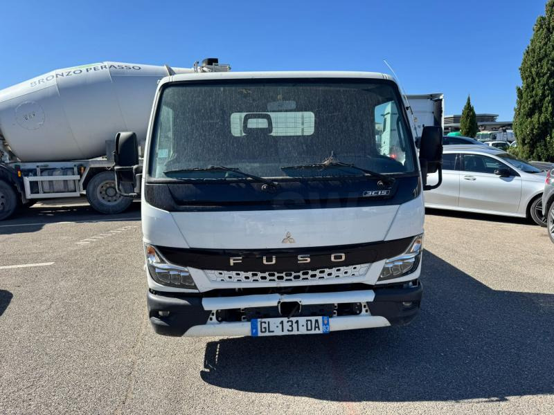 Mitsubishi Fuso Canter 3C15 - Véhicule utilitaire benne: photos 2 Mitsubishi Fuso Canter 3C15 - Véhicule utilitaire benne: photos 2