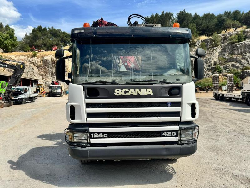 Scania C 124 420 - Camion ampliroll: photos 2 Scania C 124 420 - Camion ampliroll: photos 2