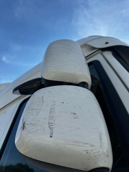 Tracteur routier DAF XF 480: photos 8