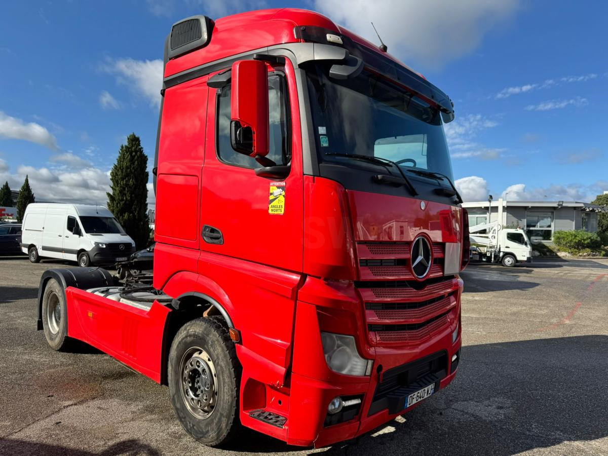 Mercedes Actros 1846 - Tracteur routier: photos 3 Mercedes Actros 1846 - Tracteur routier: photos 3