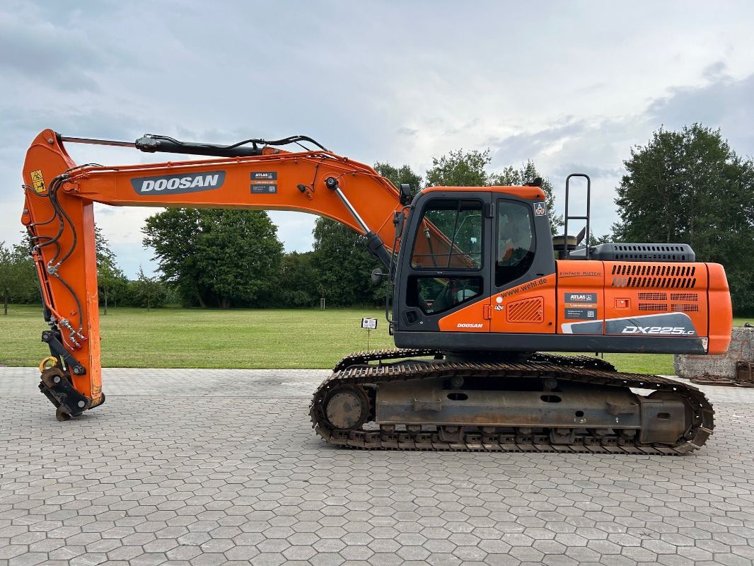 Doosan DX225LC-5 - Pelle sur chenille: photos 3 Doosan DX225LC-5 - Pelle sur chenille: photos 3
