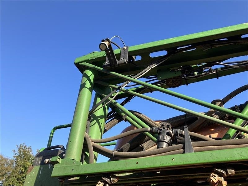 Amazone UX 4200 24m - Pulvérisateur traîné: photos 4 Amazone UX 4200 24m - Pulvérisateur traîné: photos 4