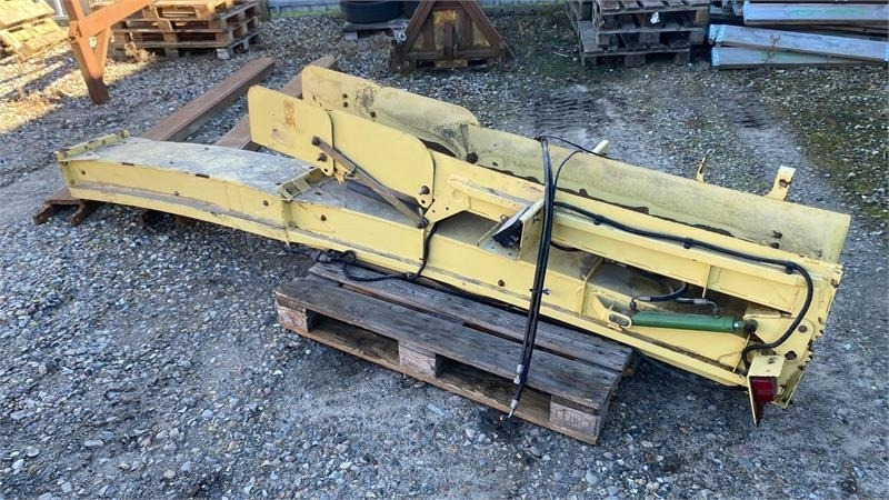 Krone easy collect 1053 - Matériel de fenaison: photos 4 Krone easy collect 1053 - Matériel de fenaison: photos 4