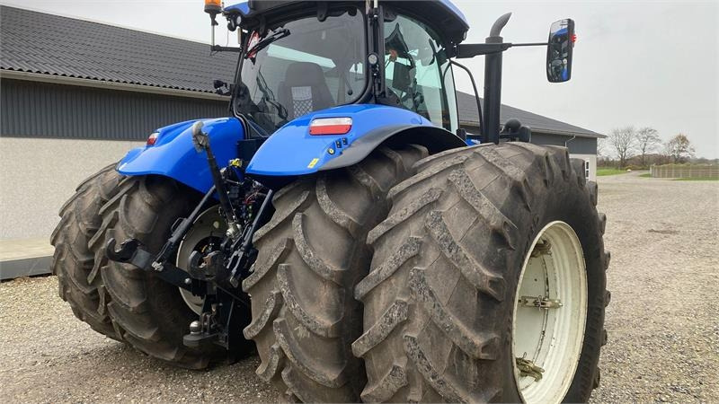 New Holland T7.270 AutoCommand T7.270 - Tracteur agricole: photos 4 New Holland T7.270 AutoCommand T7.270 - Tracteur agricole: photos 4