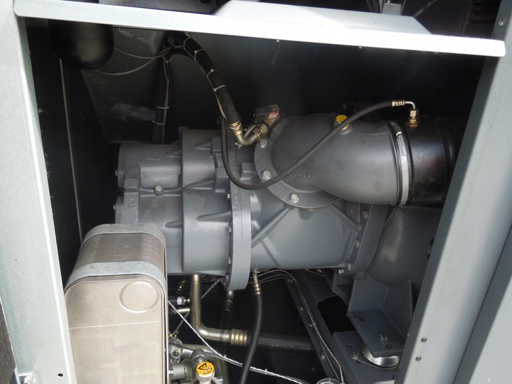 ATLAS COPCO GA110VSD - Compresseur d'air: photos 4 ATLAS COPCO GA110VSD - Compresseur d'air: photos 4