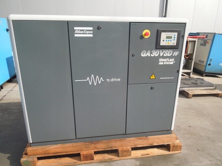 Atlas Copco GA30VSDFF - Compresseur d'air: photos 1 Atlas Copco GA30VSDFF - Compresseur d'air: photos 1