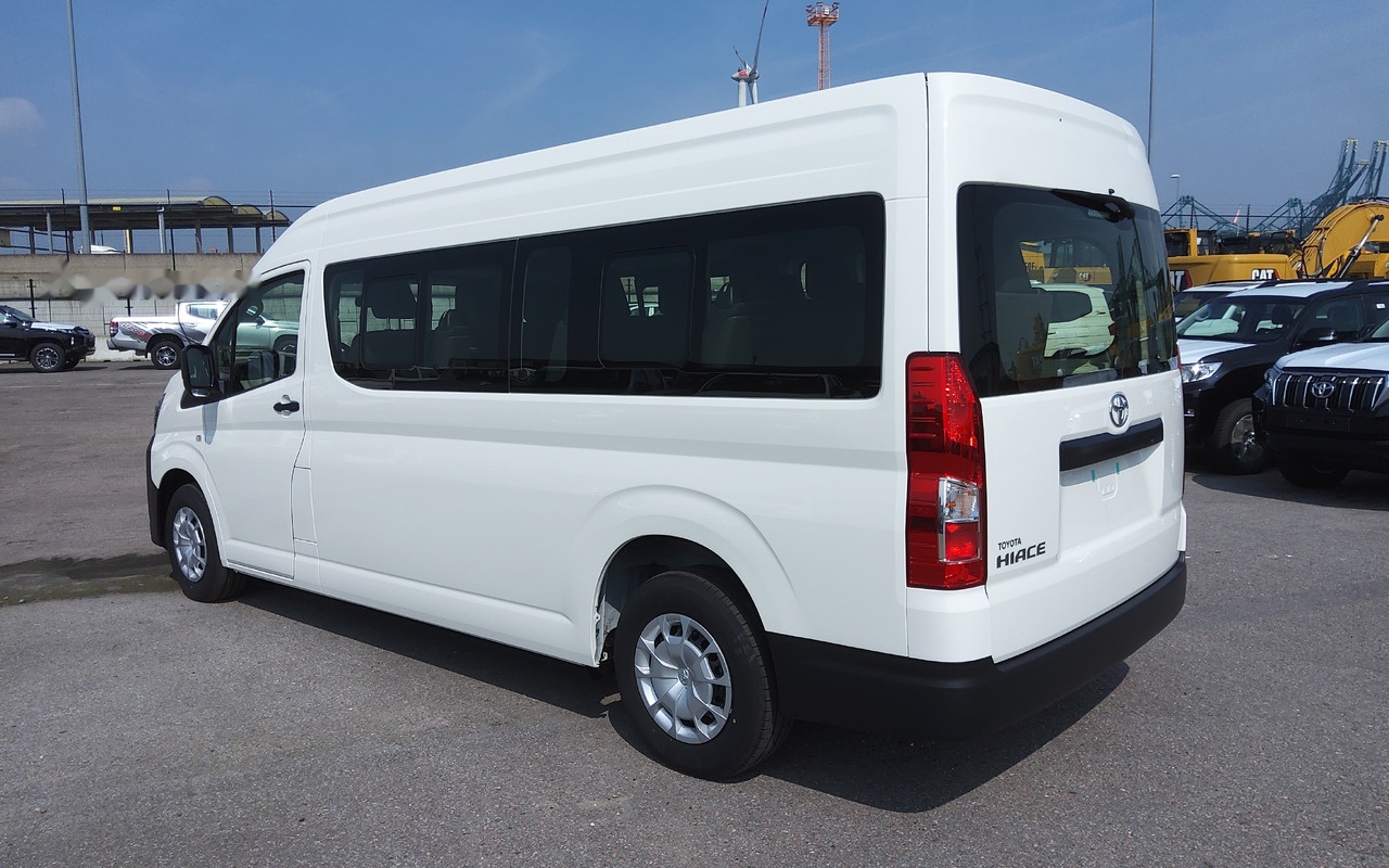 Toyota Hiace HIGH ROOF / TOIT HAUT 2.8L Diesel Manual base - Minibus, Transport de personnes: photos 3 Toyota Hiace HIGH ROOF / TOIT HAUT 2.8L Diesel Manual base - Minibus, Transport de personnes: photos 3