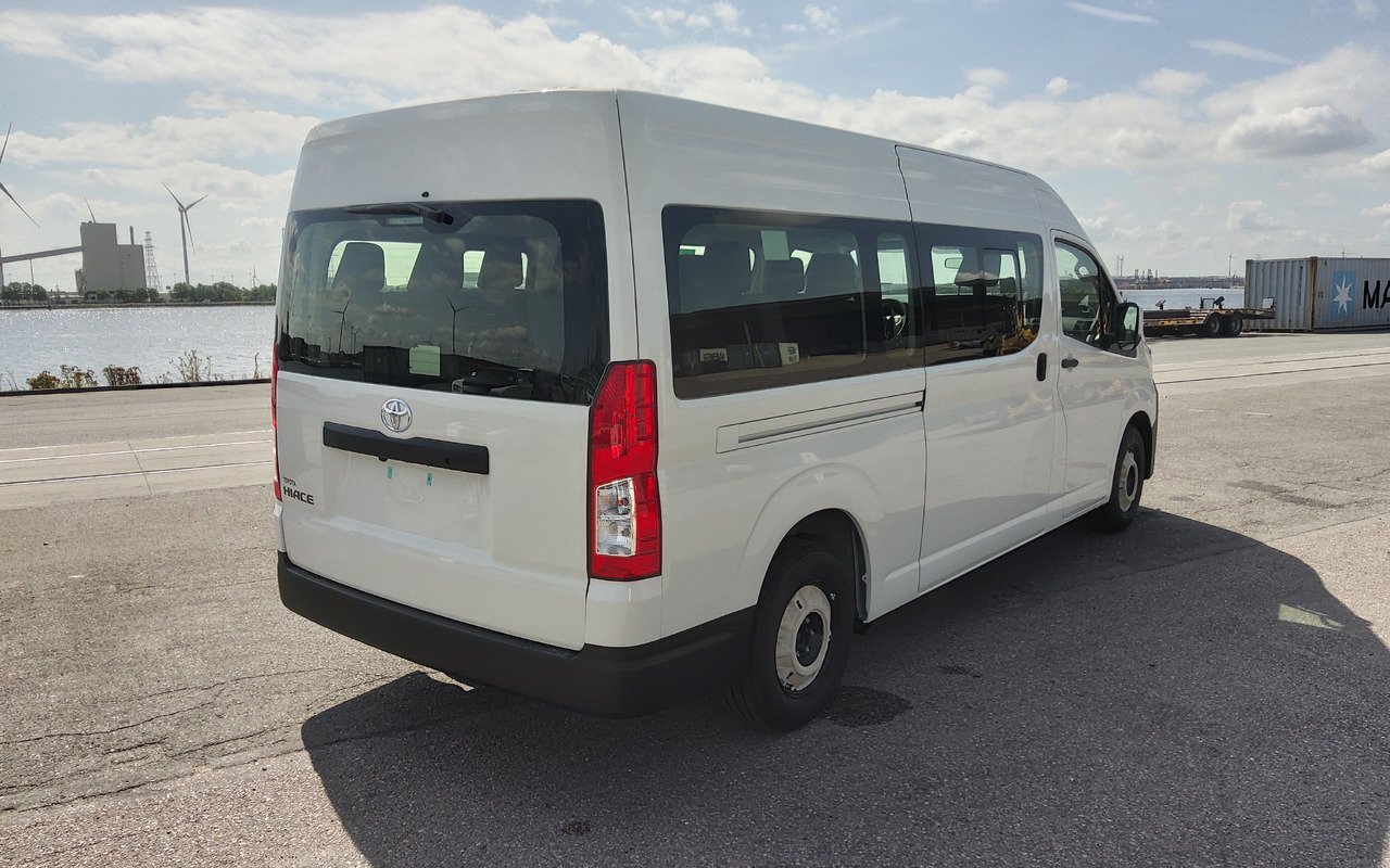 Toyota Hiace HIGH ROOF / TOIT HAUT 3.5L Petrol Manual - Minibus, Transport de personnes: photos 5 Toyota Hiace HIGH ROOF / TOIT HAUT 3.5L Petrol Manual - Minibus, Transport de personnes: photos 5