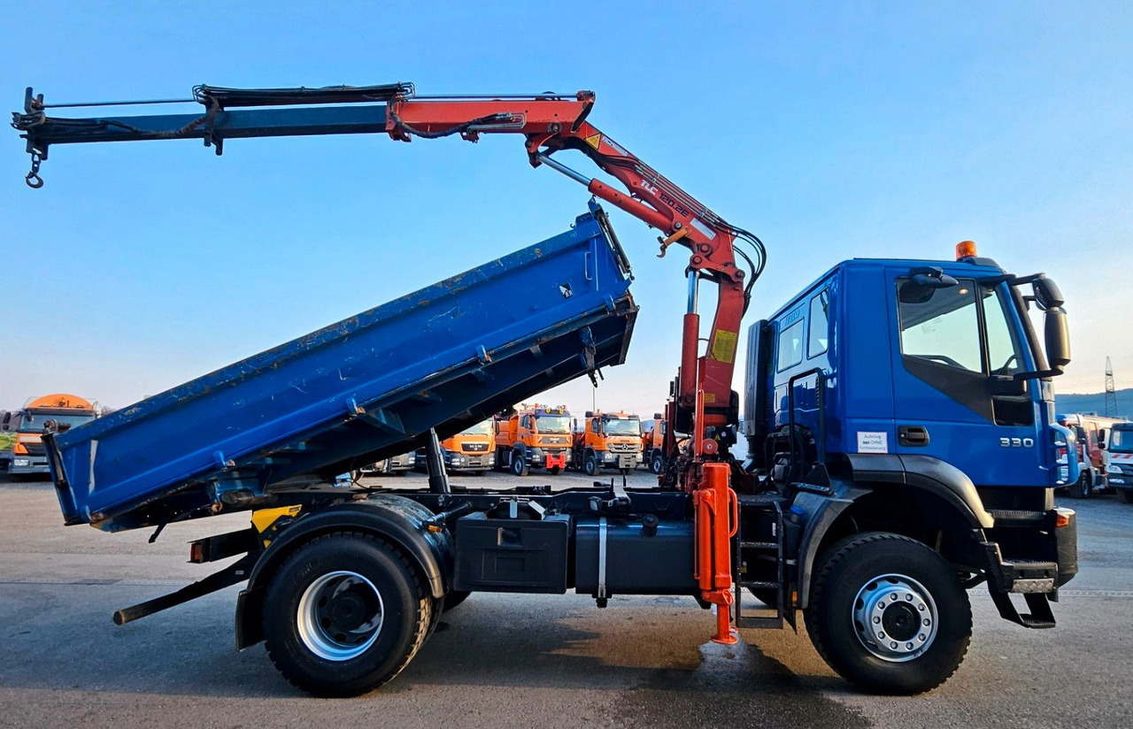 Iveco Trakker 190T33 4x4 Euro5 Kran Atlas 120.2E Funk - Camion benne, Camion grue: photos 2 Iveco Trakker 190T33 4x4 Euro5 Kran Atlas 120.2E Funk - Camion benne, Camion grue: photos 2