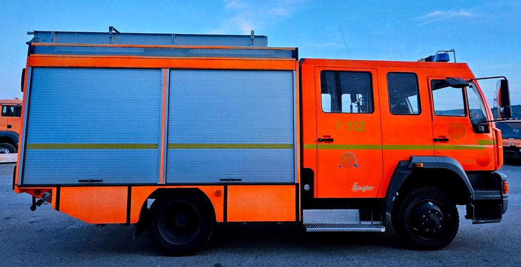MAN 14.224 L80 4x4 Feuerwehr LF16 Ziegler MAN 14.224 L80 4x4 Feuerwehr LF16 Ziegler - Camion de pompier: photos 5 MAN 14.224 L80 4x4 Feuerwehr LF16 Ziegler MAN 14.224 L80 4x4 Feuerwehr LF16 Ziegler - Camion de pompier: photos 5
