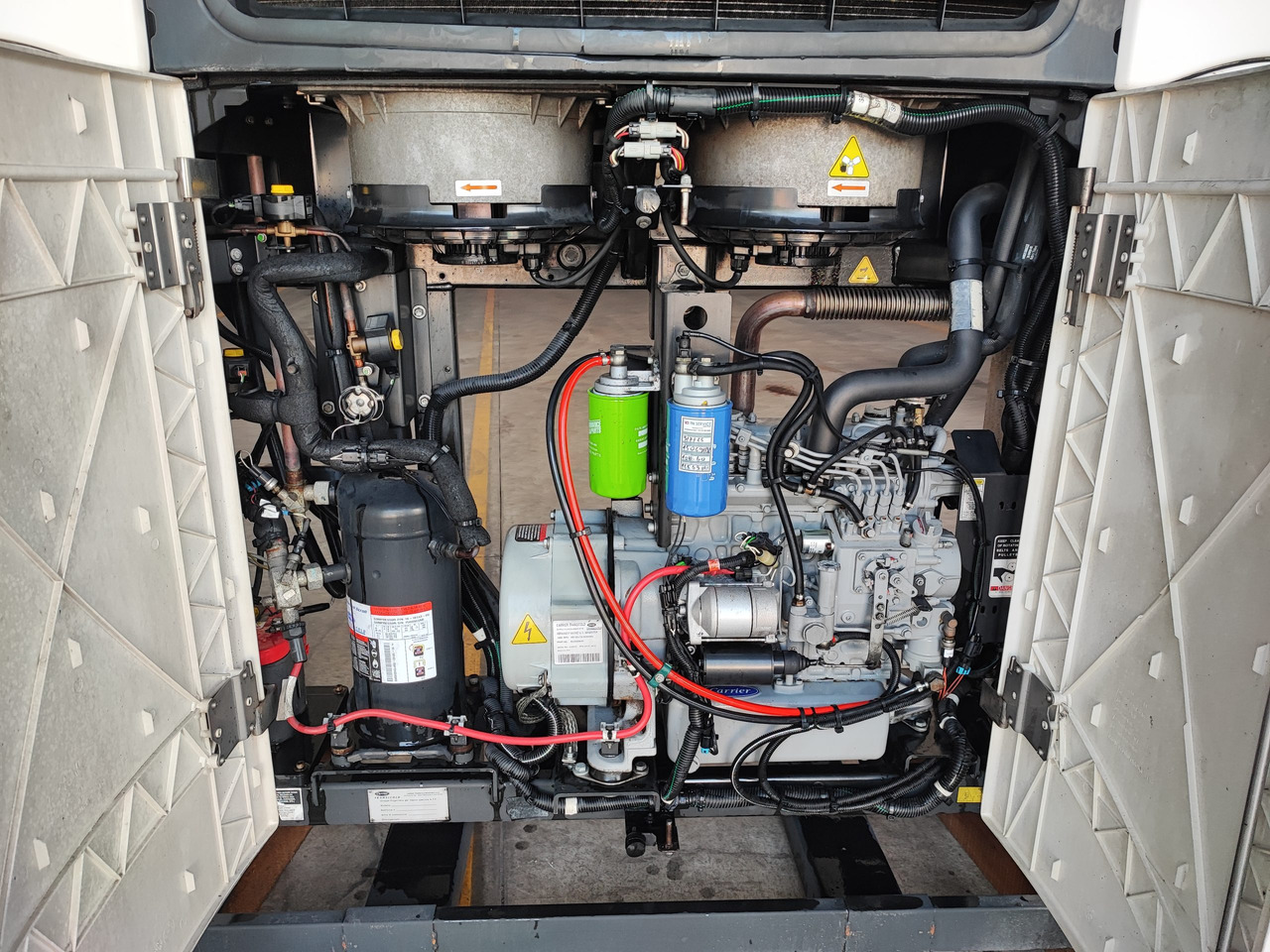 Motore Frigo Carrier Vector 1550 - Unité réfrigéré: photos 5 Motore Frigo Carrier Vector 1550 - Unité réfrigéré: photos 5