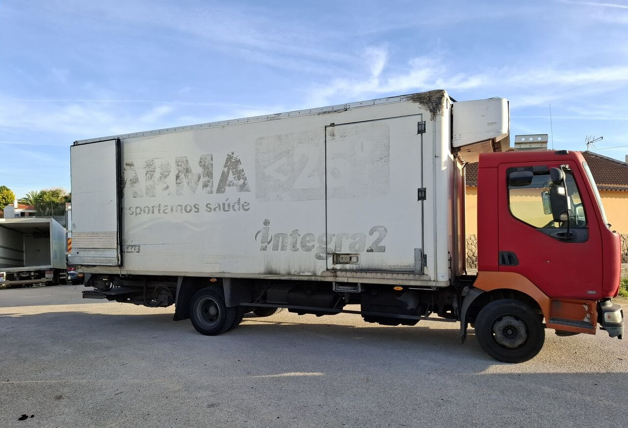 Renault MT 180.12 - Camion frigorifique: photos 4 Renault MT 180.12 - Camion frigorifique: photos 4