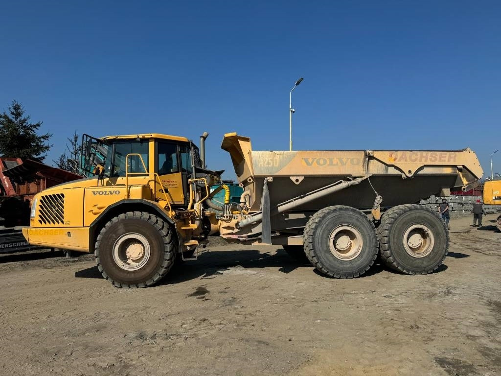 Volvo A 25 D - Tombereau articulé: photos 2 Volvo A 25 D - Tombereau articulé: photos 2