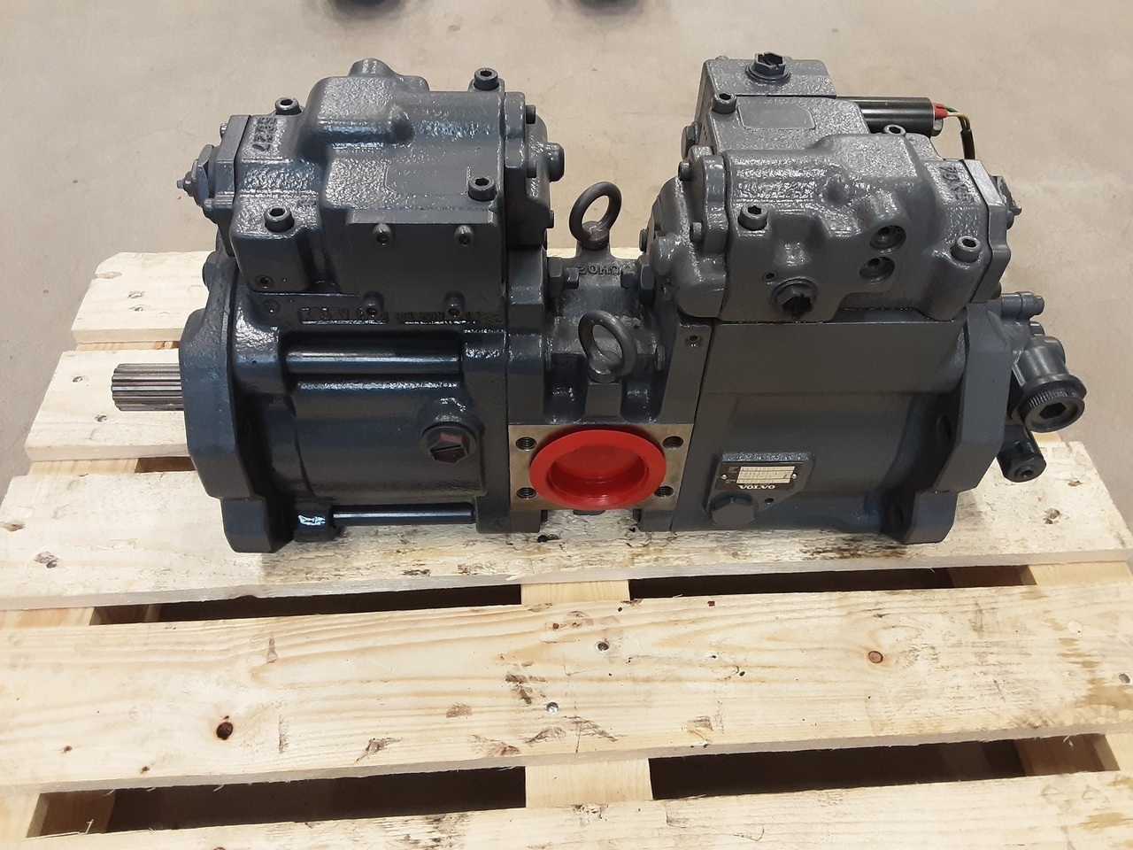 Kawasaki K5V80DT-1PDR-9N0Y-ZV - Pompe hydraulique pour Pelle sur chenille: photos 1 Kawasaki K5V80DT-1PDR-9N0Y-ZV - Pompe hydraulique pour Pelle sur chenille: photos 1
