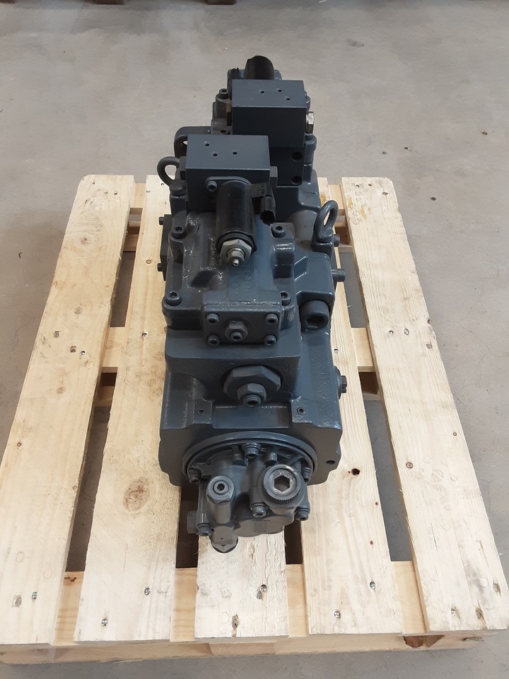 Kawasaki K7V100DTP139R-0E01-VC - Pompe hydraulique pour Pelle sur chenille: photos 1 Kawasaki K7V100DTP139R-0E01-VC - Pompe hydraulique pour Pelle sur chenille: photos 1