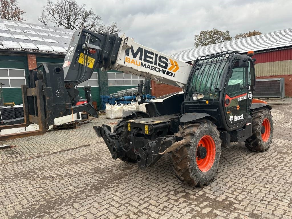 Bobcat T 40180 3B - Chariot télescopique: photos 2 Bobcat T 40180 3B - Chariot télescopique: photos 2