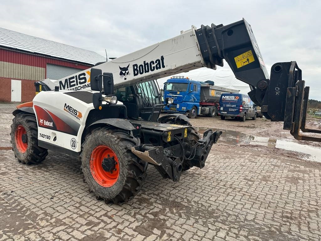 Bobcat T 40180 3B - Chariot télescopique: photos 1 Bobcat T 40180 3B - Chariot télescopique: photos 1