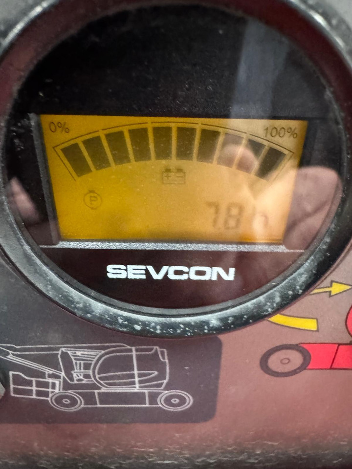 MANITOU AETJ 170 - Nacelle articulée: photos 5 MANITOU AETJ 170 - Nacelle articulée: photos 5