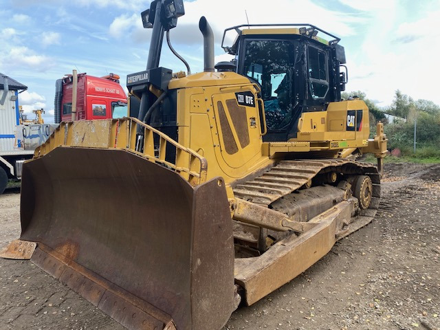 CATERPILLAR D7E - Bulldozer: photos 1 CATERPILLAR D7E - Bulldozer: photos 1