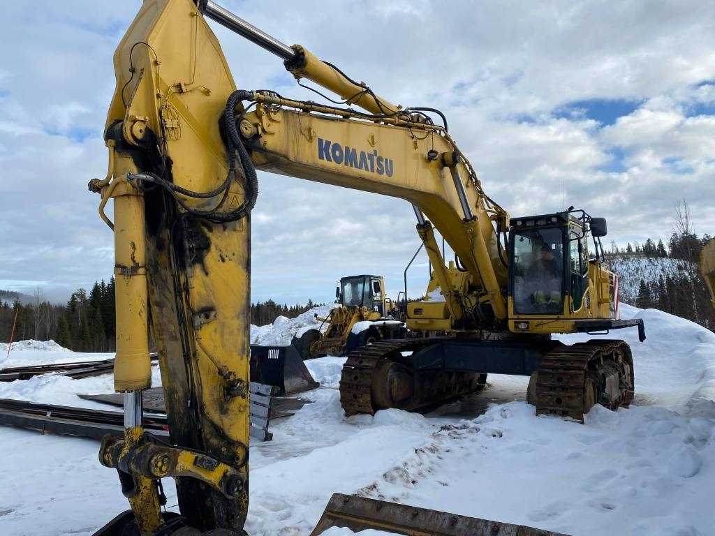 Komatsu PC 700-8EO - Pelle sur chenille: photos 4 Komatsu PC 700-8EO - Pelle sur chenille: photos 4