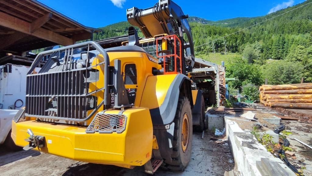 Volvo L180H High Lift Low Hours - Chargeuse sur pneus: photos 3 Volvo L180H High Lift Low Hours - Chargeuse sur pneus: photos 3