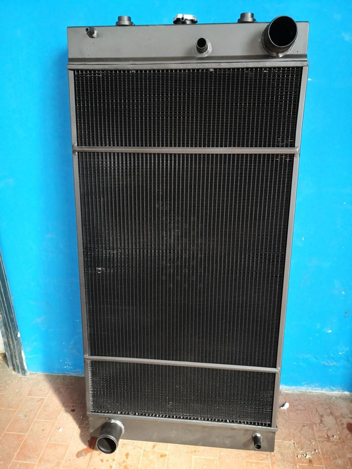 RADIATORE KOMATSU D65EX-15EO - Radiateur: photos 4 RADIATORE KOMATSU D65EX-15EO - Radiateur: photos 4