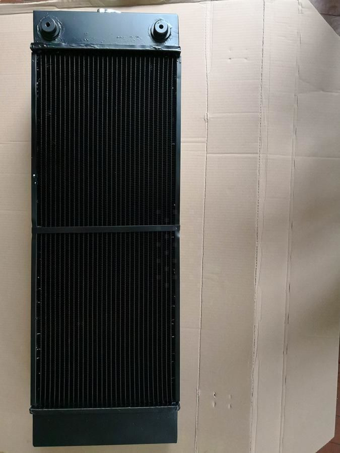 RADIATORE KOMATSU WA200 WA200PZ WA250 WA250PZ - Radiateur: photos 1 RADIATORE KOMATSU WA200 WA200PZ WA250 WA250PZ - Radiateur: photos 1