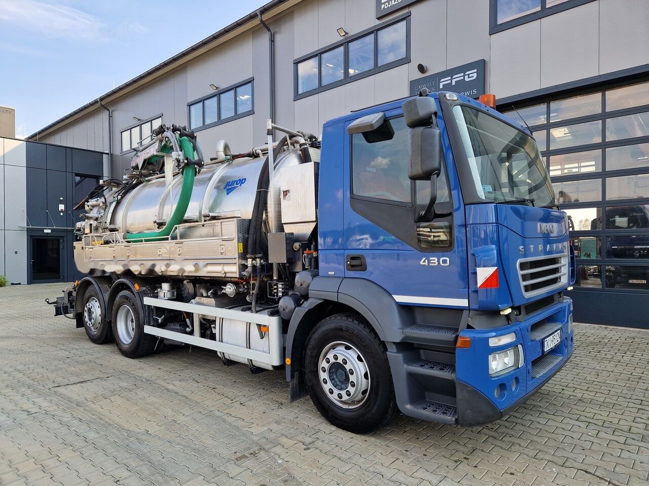 IVECO - Camion hydrocureur: photos 2 IVECO - Camion hydrocureur: photos 2