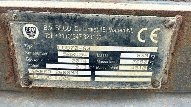 Volvo Graaf bak L60 L70 L90 L110 - Godet pour chargeur: photos 3 Volvo Graaf bak L60 L70 L90 L110 - Godet pour chargeur: photos 3