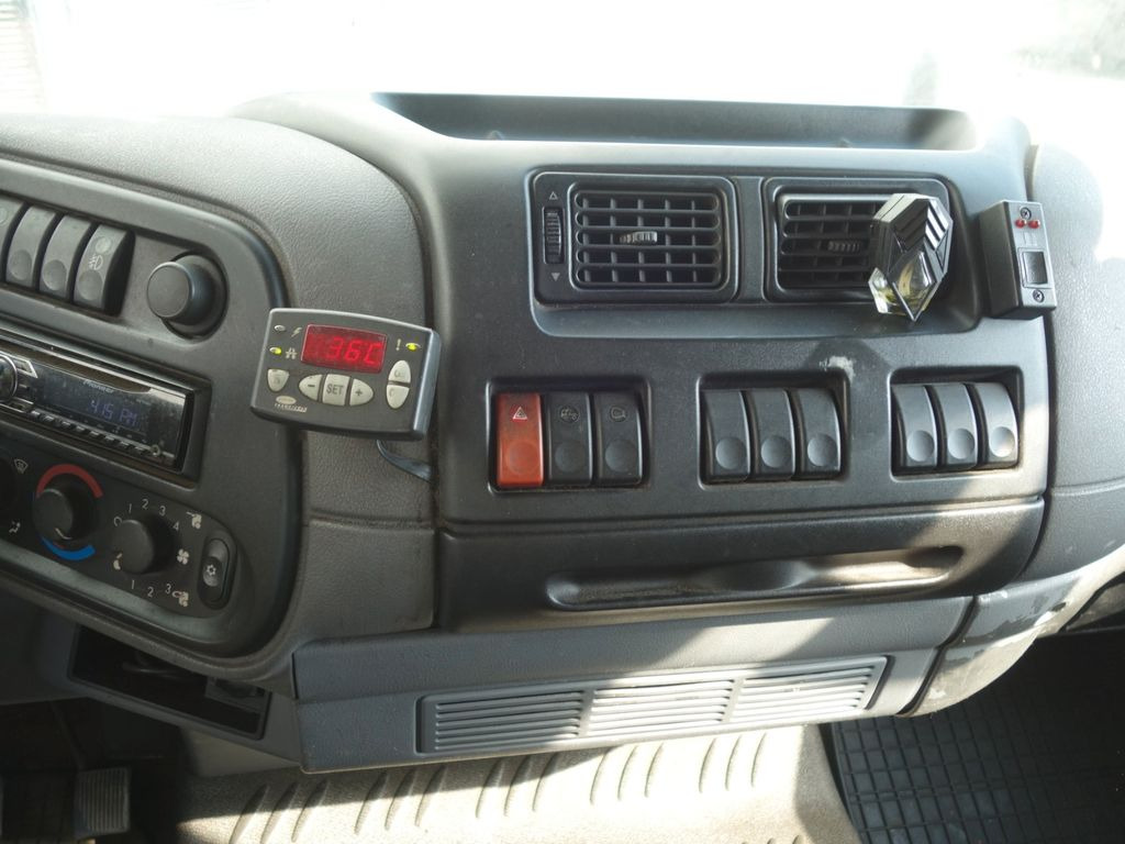 Crédit-bail DAF LF 45.170 mit Carrier und LBW  DAF LF 45.170 mit Carrier und LBW: photos 18