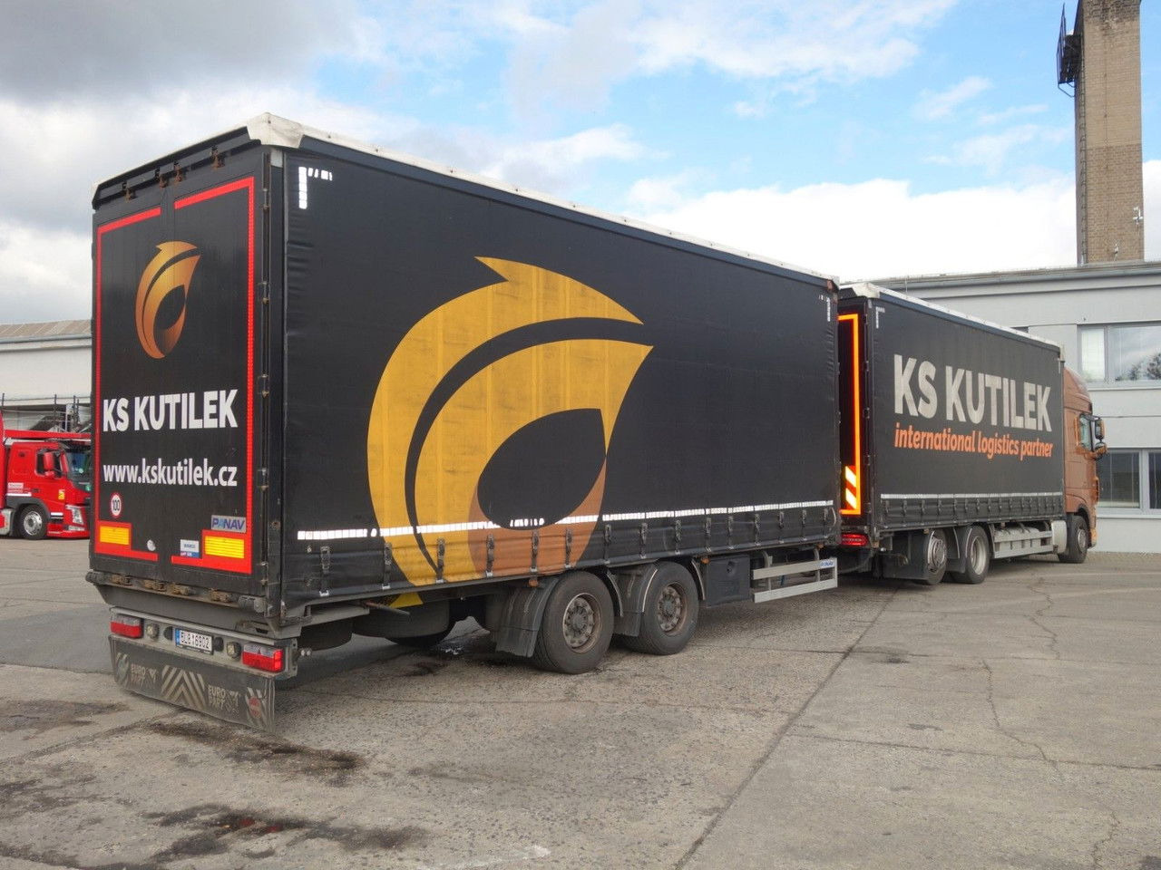 DAF XF 480 SSC, 120 cbm, Durchfahren - Camion à rideaux coulissants: photos 3 DAF XF 480 SSC, 120 cbm, Durchfahren - Camion à rideaux coulissants: photos 3