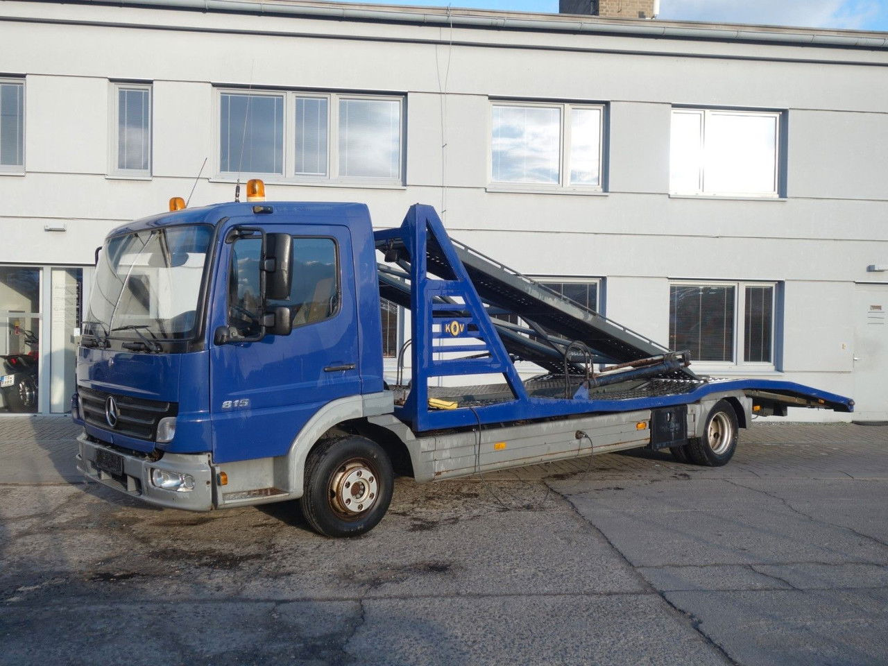 Mercedes-Benz Atego 815 für 2 PKW - Camion porte-voitures: photos 3 Mercedes-Benz Atego 815 für 2 PKW - Camion porte-voitures: photos 3