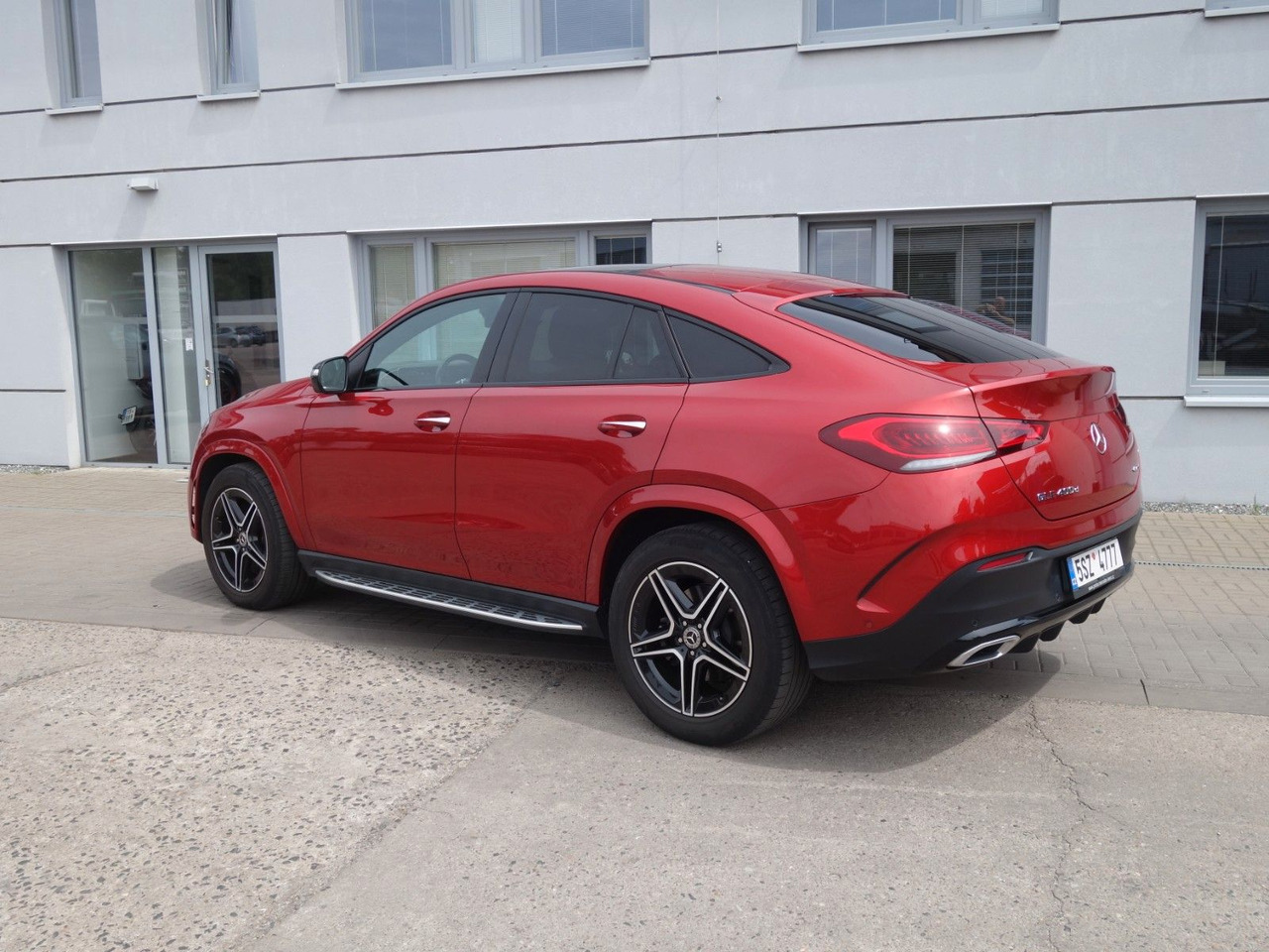 Mercedes-Benz GLE 400 d 4Matic Coupe Pano - SUV: photos 4 Mercedes-Benz GLE 400 d 4Matic Coupe Pano - SUV: photos 4