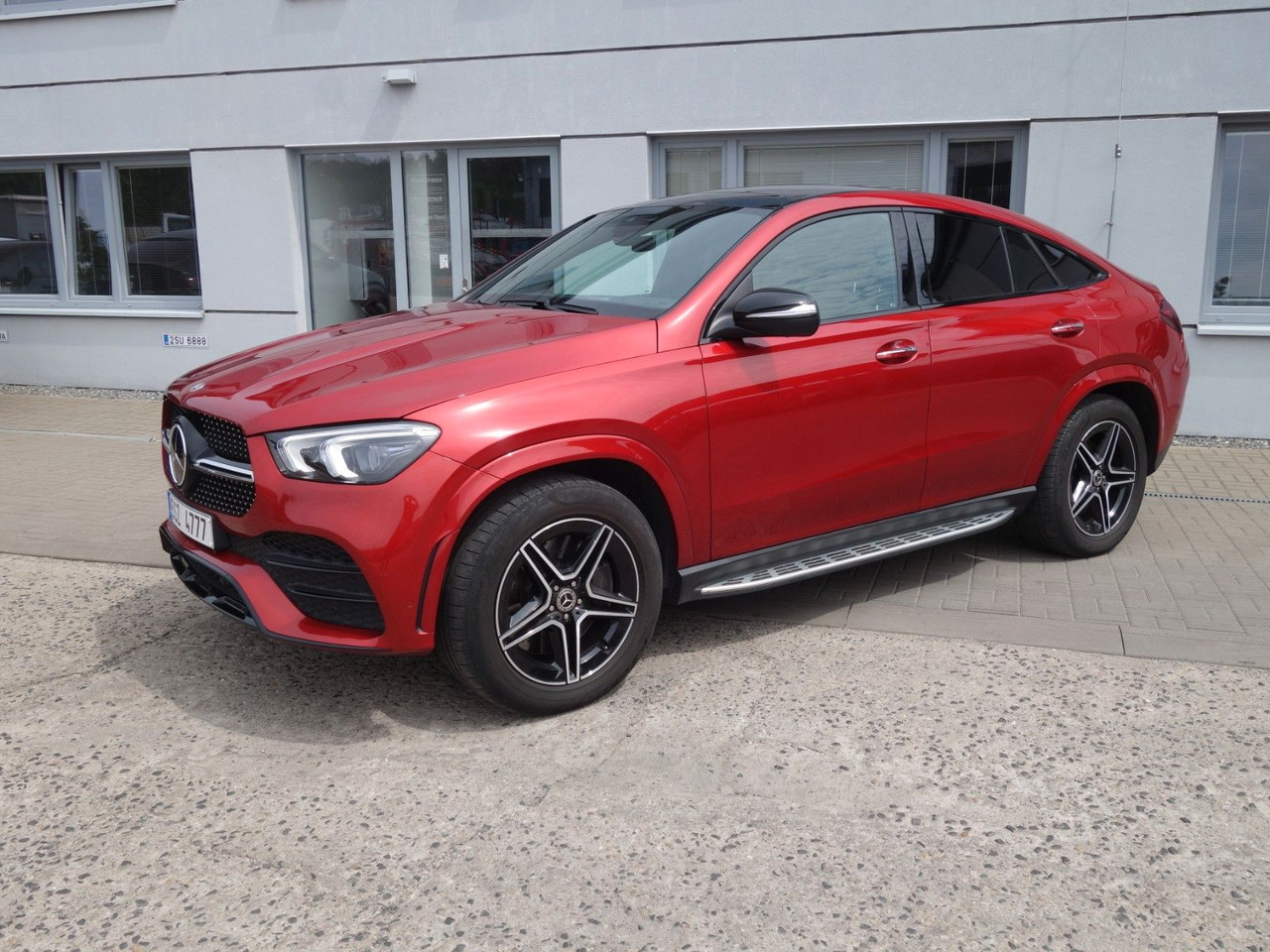 Mercedes-Benz GLE 400 d 4Matic Coupe Pano - SUV: photos 2 Mercedes-Benz GLE 400 d 4Matic Coupe Pano - SUV: photos 2
