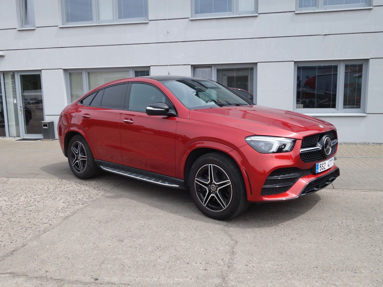 Mercedes-Benz GLE 400 d 4Matic Coupe Pano - SUV: photos 3 Mercedes-Benz GLE 400 d 4Matic Coupe Pano - SUV: photos 3