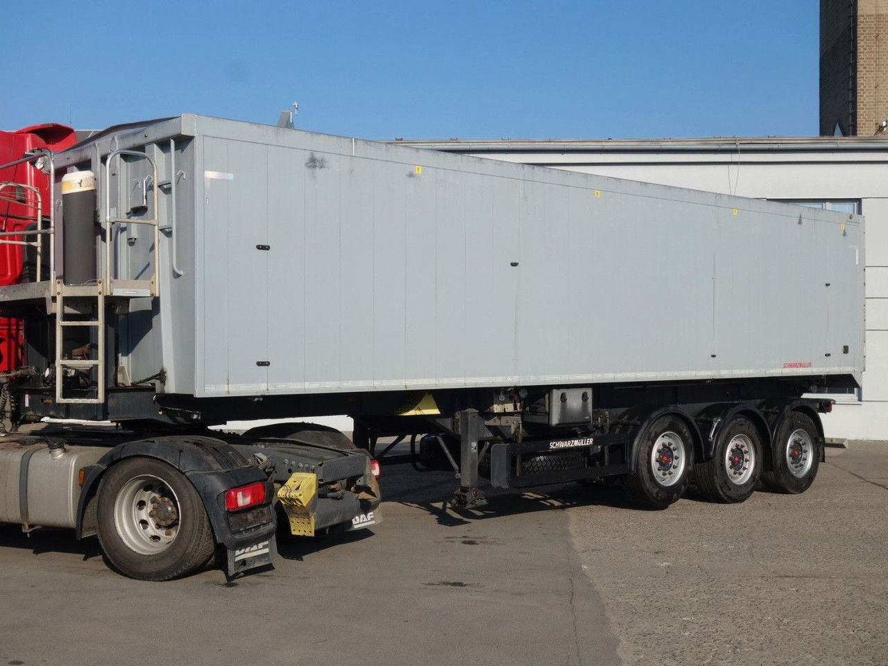 Schwarzmüller Alu Kipper, 50 cm3, Rollplane, Liftachse, SAF - Semi-remorque benne: photos 2 Schwarzmüller Alu Kipper, 50 cm3, Rollplane, Liftachse, SAF - Semi-remorque benne: photos 2