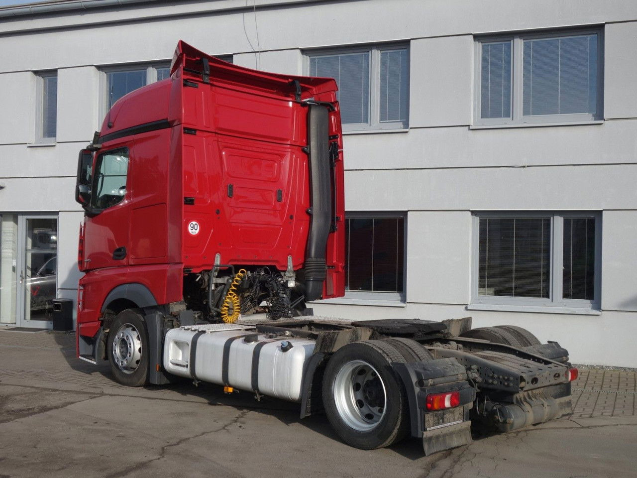 Mercedes-Benz Actros 1845 Lsnrl Lowdeck, 2 Stk. - Tracteur routier: photos 4 Mercedes-Benz Actros 1845 Lsnrl Lowdeck, 2 Stk. - Tracteur routier: photos 4